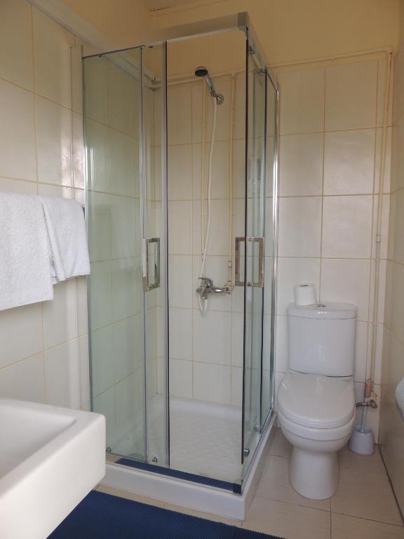Delphi Hotel Nicosia Room photo